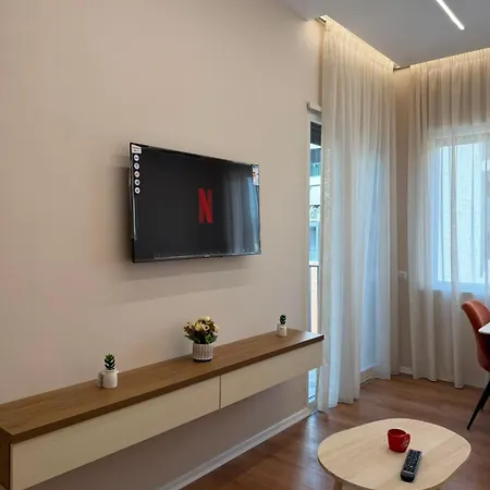 Anas Oasis Lägenhet Tirana
